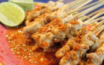 Sate Taichan: Gurih Pedas Tanpa Kecap yang Bikin Ketagihan