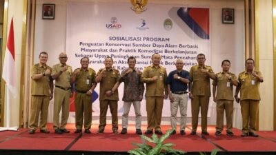 Alexander Wilyo Dorong Pengembangan Hutan Mangrove di Pantai Ketapang
