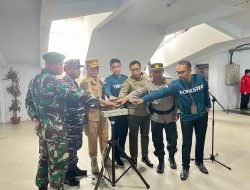 Tanggulangi Banjir, Sekda Ketapang Launching Gerakan Penanaman 1 Juta Pohon