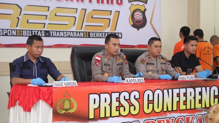 Tindak Tegas Pelaku PETI, Polres Bengkayang Ungkap 5 Kasus, 19 Tersangka Ditangkap