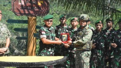 TNI dan Tentera Darat Malaysia Resmikan Pos Gabungan di Perbatasan Negara