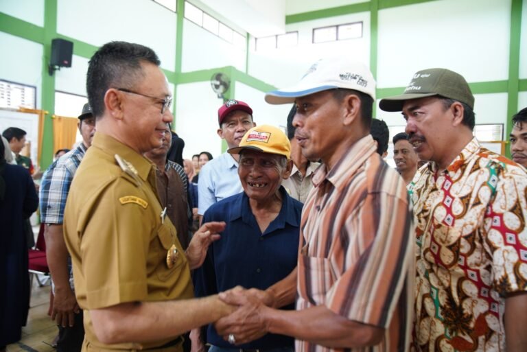 Warga Selat Sunda Siantan Hulu Ucap Syukur, Perusahaan Relakan Sebagian Lahannya