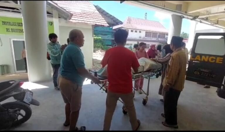 Warga Sungai Rengas Ditemukan Tewas Bersimbah Darah, Keluarga Menduga Korban Dibunuh