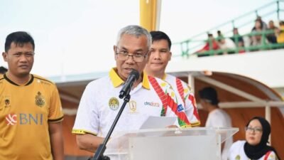 Martin Rantan Resmi Buka Turnamen Sepakbola Bupati Cup 2023
