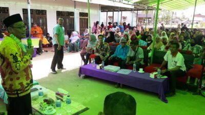 Komisi IX DPR dan BKKBN Kalbar Sosialisasikan Stunting di Pulau Maya