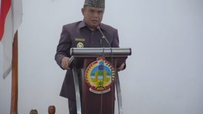 Wabup Effendi Sampaikan Raperda Pajak dan Retribusi kepada DPRD Kayong Utara