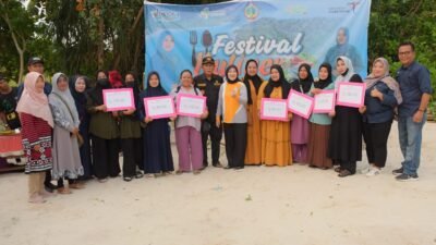 Festival Kuliner Karimata, Yayuk Citra Duani Puji Kenikmatan Olahan Hasil Laut di Desa Padang