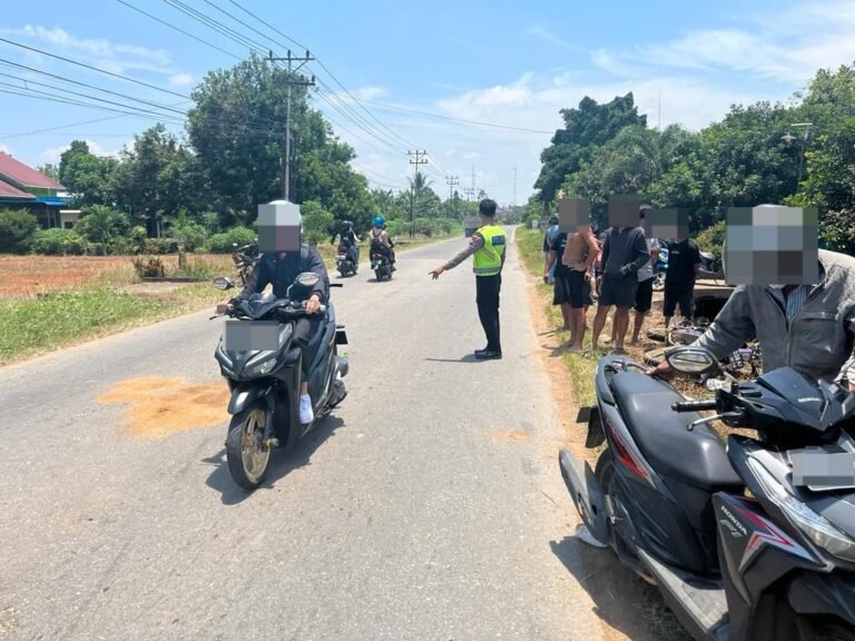 Pesepeda Motor Tewas Ditabrak Truk di Ambawang, Pelakunya Kabur