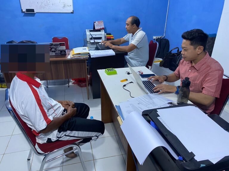 Pelaku Karhutla yang Nyaris Bakar Pagar Bandara Supadio Ditangkap