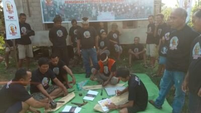 Antusiasnya Pemuda Ikuti Pelatihan Seni Ukir Kayu yang Digelar Ganjar Milenial 