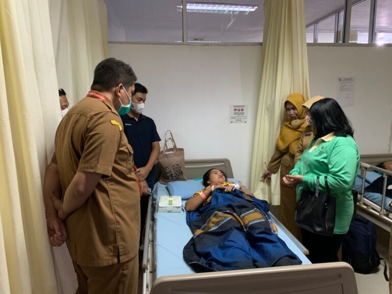 BKKBN Kalbar Bantu Peralatan Canggih RSUD SSMA, Permudah Layanan KB MOW