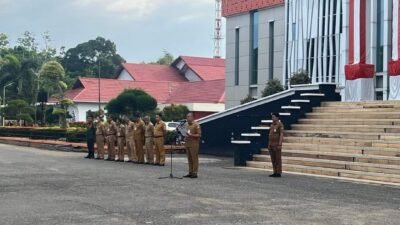 Pimpin Apel Senin, Asisten III Setda Ingatkan ASN Netral Dalam Pemilu