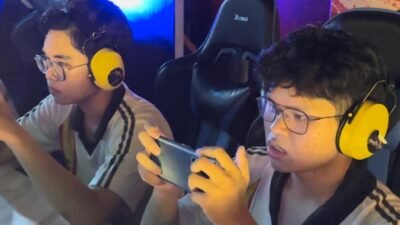 SMA Santo Petrus Juara Kategori Pelajar Turnamen Mobile Legend Piala Gubernur Kalbar