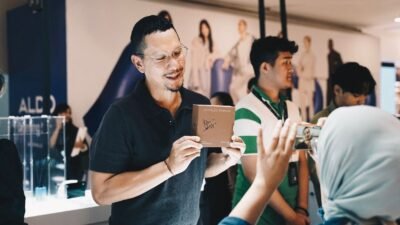 Maliq & D’Essentials Luncurkan Parfum Judul Untitled Humans di Jakarta