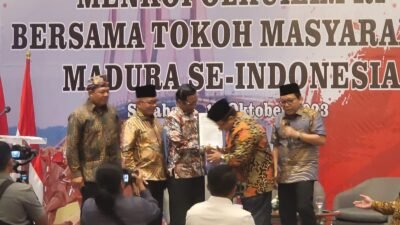 Sukiryanto Perjuangkan Nasib 853 KK Warga Pengungsi di Bengkarek Kubu Raya