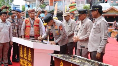 Kapolda Kalbar Hadiri Prosesi Adat Tugu Tolak Bala Ketapang