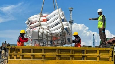 Harisson Pinta Bulog Perbanyak RPK dan Pantau HET Beras Bulog di Pasaran