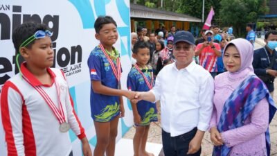 Buka West Kalimantan Swimming Competition,  Harisson Harap Lahir Atlet-atlet Baru Berprestasi