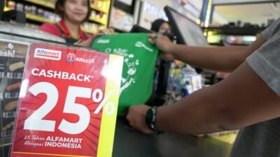 Cashback Besar 25 Persen, Nyambung Terus dan Anti Ribet dari Alfamart