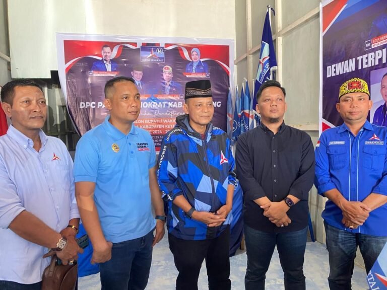 Ketua AJK Resmi Daftar Calon Wakil Bupati Ketapang di Partai Demokrat