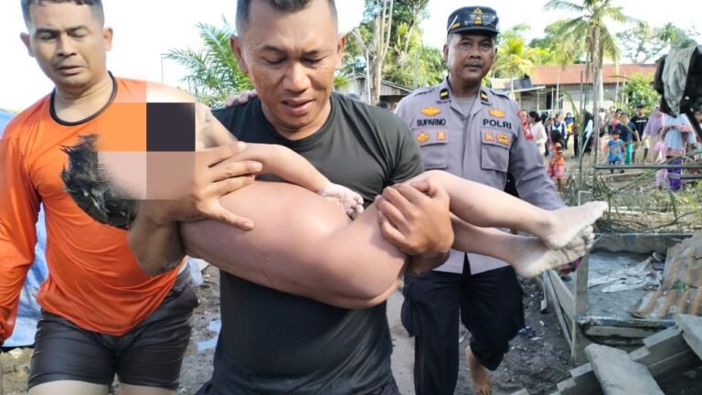 Terpeleset Saat Bermain Bocah 3 Tahun Ditemukan Tewas di Sungai Kapuas