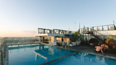 Nikmati Sensasi Berenang di Hotel Harris Pontianak, Rp 100.000 Tanpa Harus Menginap
