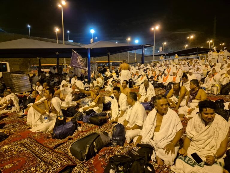 Jamaah Haji Sintang Hari ini Lempar Jumroh di Jamarot