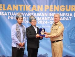 Hadiri Pelantikan PWI Kalbar, Harisson Ajak Wartawan Kawal dan Sukseskan Pilkada