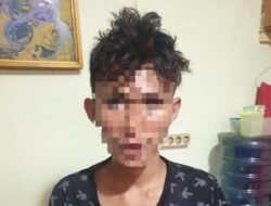 Beraksi Disiang Bolong Kawanan Jambret Ditendang Korban Hingga Terjatuh Dari Motor
