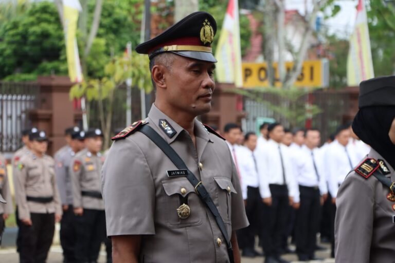 Kapolresta Lantik 3 Kapolsek Baru di Pontianak, AKP Jatmiko Jabat Kapolsek Selatan