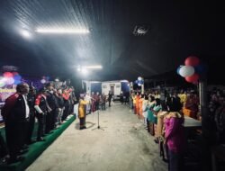 Norsan Disambut Gembira Ratusan Emak-emak Pecinta Seni Tarik Suara di Sungai Kakap