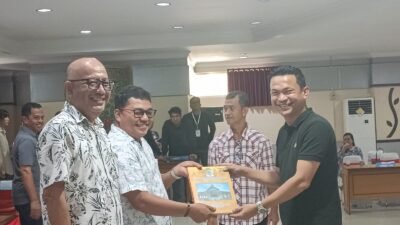 Setwan Sintang Gelar Gladi Bersih Prosesi Pengucapan Sumpah/Janji Anggota DPRD Sintang Periode 2024-2029