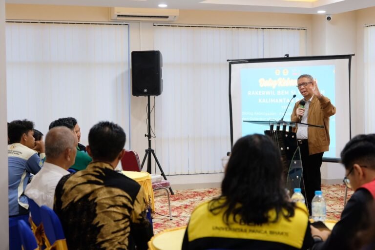 Anggota BEM Tanya Soal Pembangunan Belum Merata, Bang Midji Langsung Kasih Paham