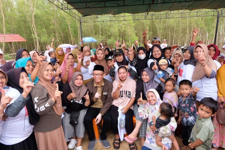 Hadir di Kampanye Terbuka Darwis-Rizal, Masyarakat Karimunting Siap Bersamai Perjuangan Midji-Didi