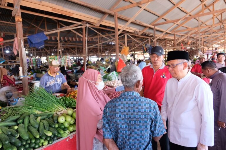 Blusukan di Pasar Ratu Melati Ketapang, Pedagang Kenang Jasa Sutarmidji