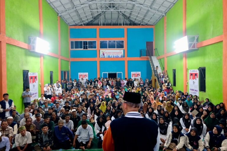 Fahrur Rofi: Sutarmidji Telah Membuktikan Cintanya Pada Sambas Selama Jabat Gubernur
