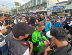 Lebih Dekat dengan Masyarakat, Norsan Ditemani Ojol Blusukan ke Pasar Flamboyan