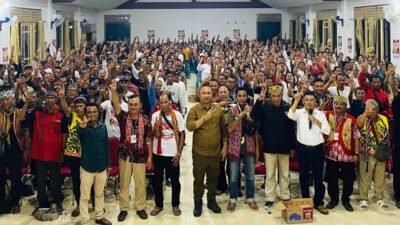 Warga Simpang Hulu Ramai-ramai Nyatakan Dukung Alexander Wilyo Jadi Bupati Ketapang