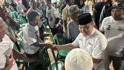 Ribuan Warga Pesaguan Ketapang Sambut Norsan Pakai Rebana