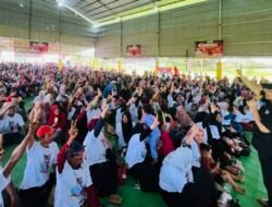 Bersama Ribuan Warga Kubu, Norsan Janjikan Perbaikan Seluruh Wilayah