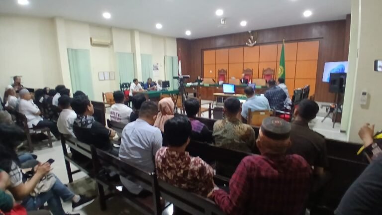 Sidang Praperadilan Kasus Tanah Bank Kalbar Digelar, Pengacara Minta Mantan Kajari Pontianak Dihadirkan