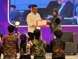 Dosen FISIP UNTAN Raih Best Presenter Award pada International Conference on Social Sciences and Humanities (ICOSSH VII) Universitas Sriwijaya 2024