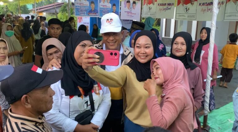 Warga Peniti Besar Curhat ke Bang Didi, Ingin Sungai Dikeruk Biar Tak Banjir