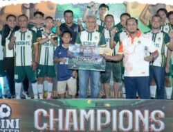 Tutup Turnamen Mini Soccer, Pj Sekda Ketapang Ajak Jalin Silaturahmi Untuk Kemajuan Olahraga