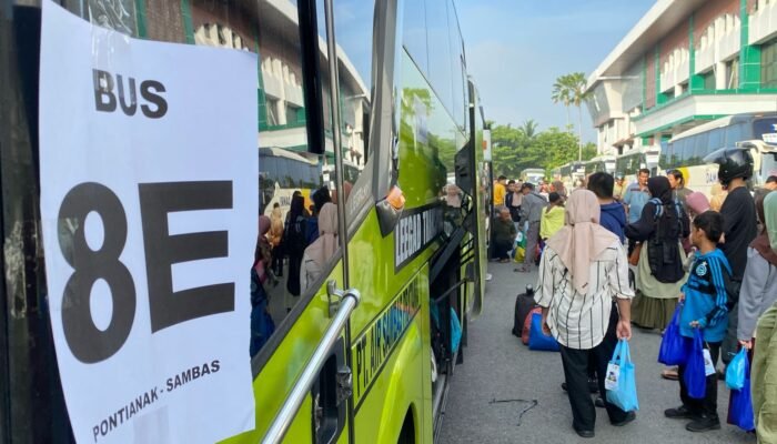 Gubernur Kalbar Lepas Keberangkatan 1.300 Warga Mudik Gratis
