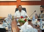 Bupati Ketapang Pimpin Rapat Masalah Lahan Warga dan Perusahaan dari Kecamatan Marau