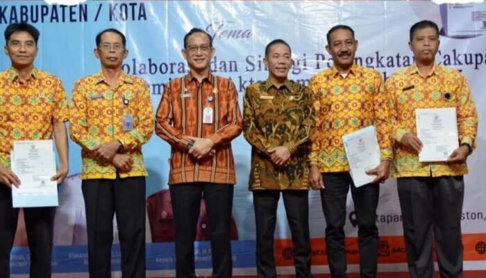 Pemkab Ketapang Dorong Kesadaran Pengurusan Dokumen Capil Termasuk Akta Kematian
