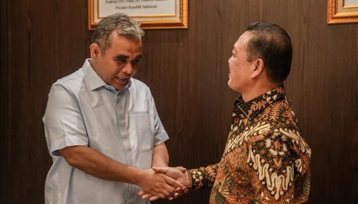 Dirangkul Prabowo, Ria Norsan Merapat ke Gerindra