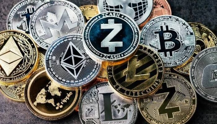 Mengenal Dunia Kripto: Peluang dan Risiko Investasi di Era Digital