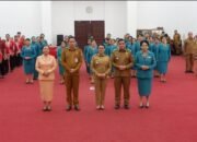 Bupati Karolin Kukuhkan Ketua TP PKK, TP Posyandu dan Dekranasda Kabupaten Landak